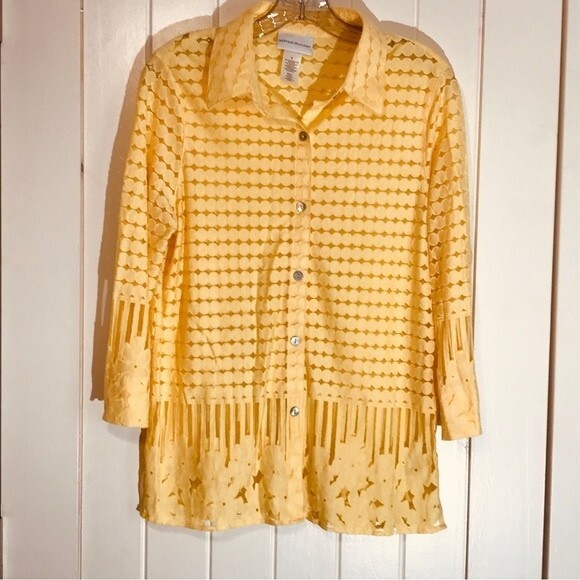 Alfred Dunner Semi Sheer Button Front Blouse - Picture 4 of 9